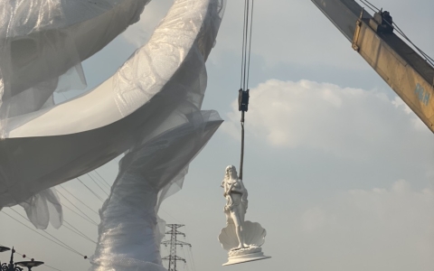 Nhận gia công điêu khắc tượng đài composite theo yêu cầu
