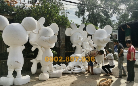 So sánh mô hình composite và mô hình mút xốp: Nên dùng loại nào cho sự kiện ngắn ngày?
