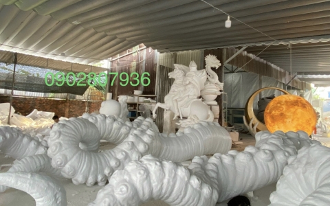 Tại sao điêu khắc tượng composite được ưu tiên sử dụng?