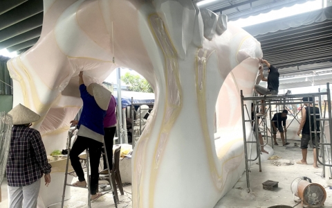 TƯỢNG COMPOSITE SẢNH CHUNG CƯ – GIẢI PHÁP NGHỆ THUẬT NÂNG TẦM ĐẲNG CẤP KHÔNG GIAN ĐÓN KHÁCH