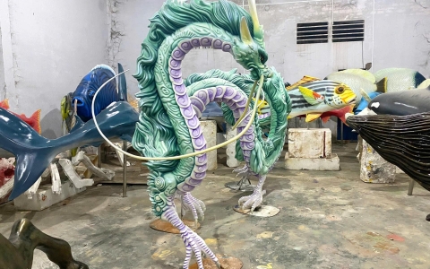 Xưởng Sản Xuất Tượng Composite Theo Yêu Cầu: Quy Trình & Tiêu Chí Lựa Chọn