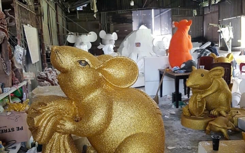 Mô Hình Chuột Cỡ Lớn Bằng Mút Xốp (Linh Vật Tết/Quảng Bá)