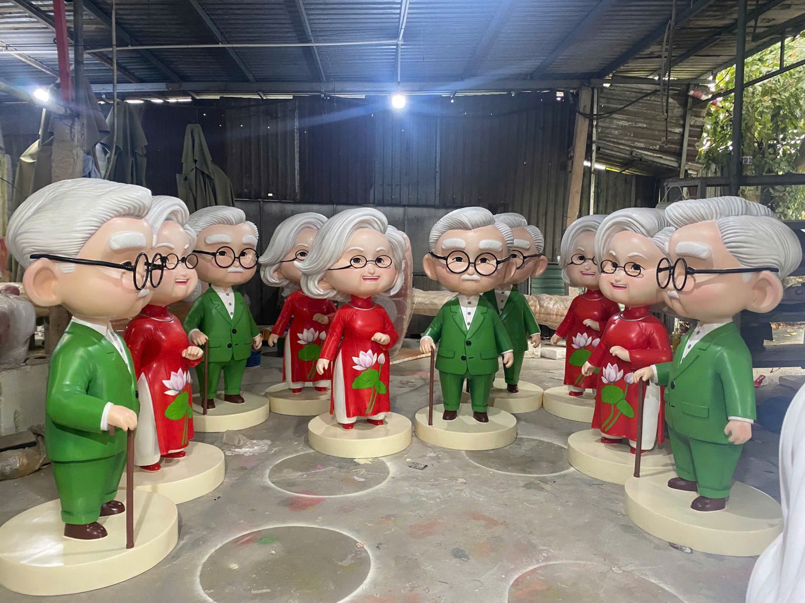 xưởng sản xuất tượng composite