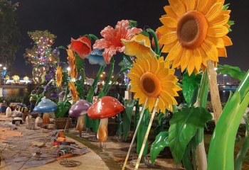 Mô hình trang trí tết chuyên nghiệp cho doanh nghiệp 2025