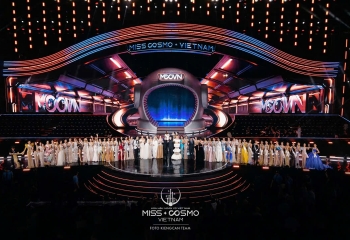 Sai Lầm Về Kết Cấu Khi Làm Tượng Composite Cỡ Lớn Cho Sự Kiện, Công Viên