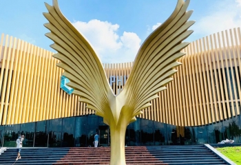TƯỢNG ĐIÊU KHẮC COMPOSITE NGOÀI TRỜI NGÀY CÀNG ĐƯỢC ƯA CHUỘNG TẠI CÁC CÔNG VIÊN