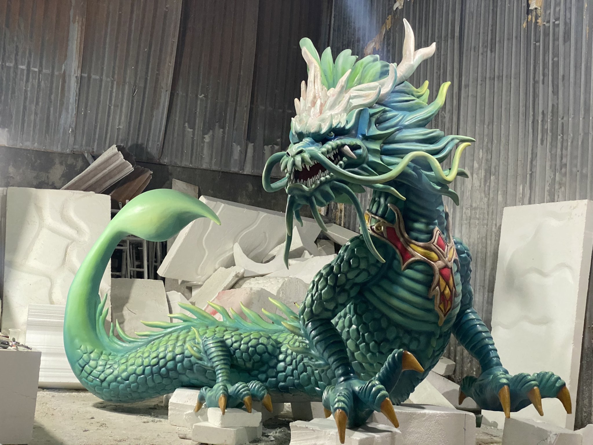 Rồng bằng nhựa Composite