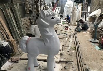 Tìm Kiếm Cơ Sở Thi Công Mô Hình Mút Xốp Ngựa Pony